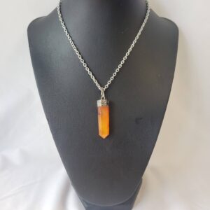 Carnelian Pointer Pendant & Chain Wexford (1)