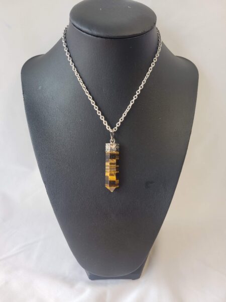 Tiger's Eye Pointer Pendant & Chain Wexford (1)